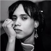 Studentessa universitaria offre lezioni di: 
Grammatica e letteratura italiana;
Grammatica e letteratura spagnola (sono madre lingua);
Grammatica e letteratura inglese;
Storia dell'arte;
Filosofia;
Storia;
Fotografia;
Teatro;
Filosofie orientali (tra cui